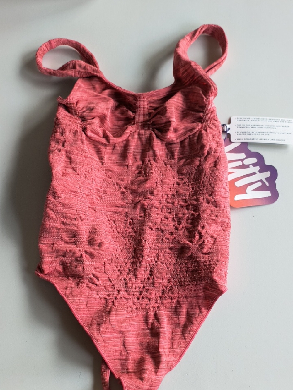 YITTY Coral-Pink Textured Shapeware